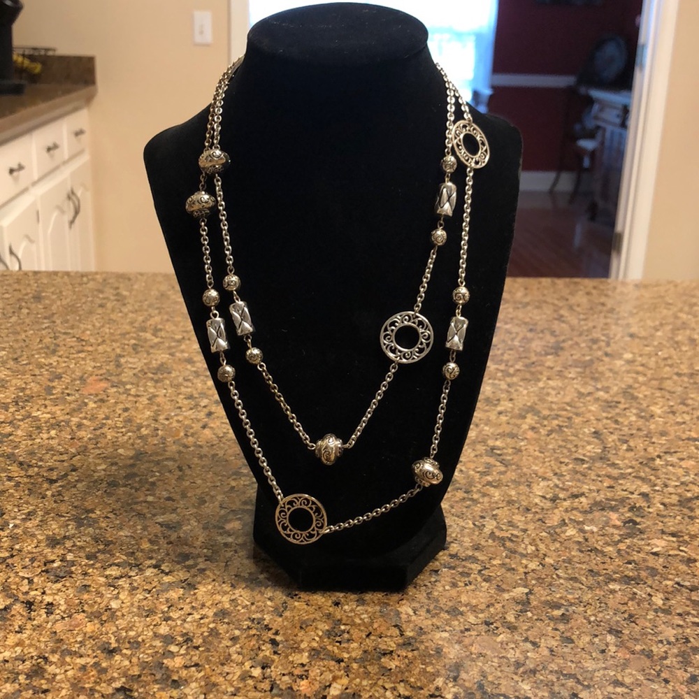 Premier jewelry silver necklace.